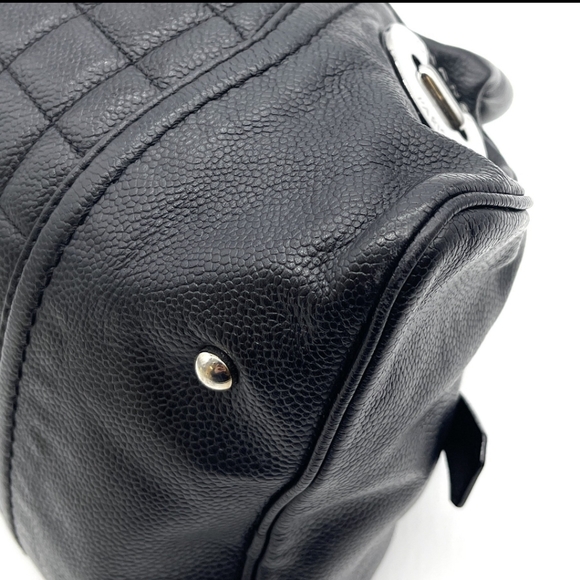 ❤2X HP❤️Chanel Quilted Medium Handbag❤ - Picture 10 of 17